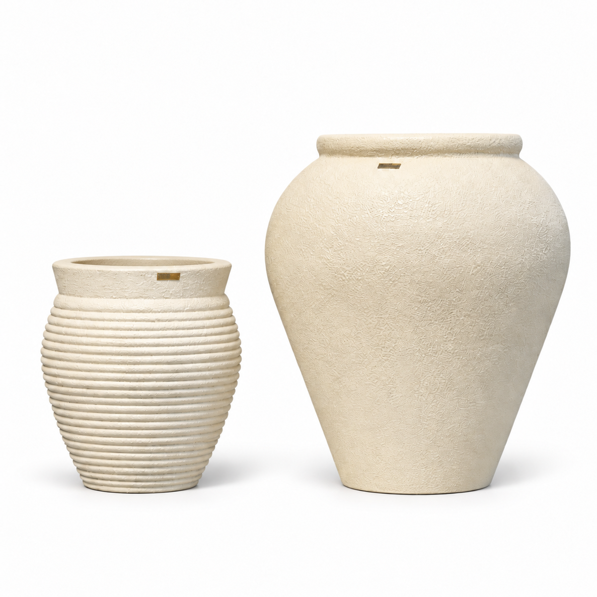 Georgian Vintage FRP Urn (Ivory)