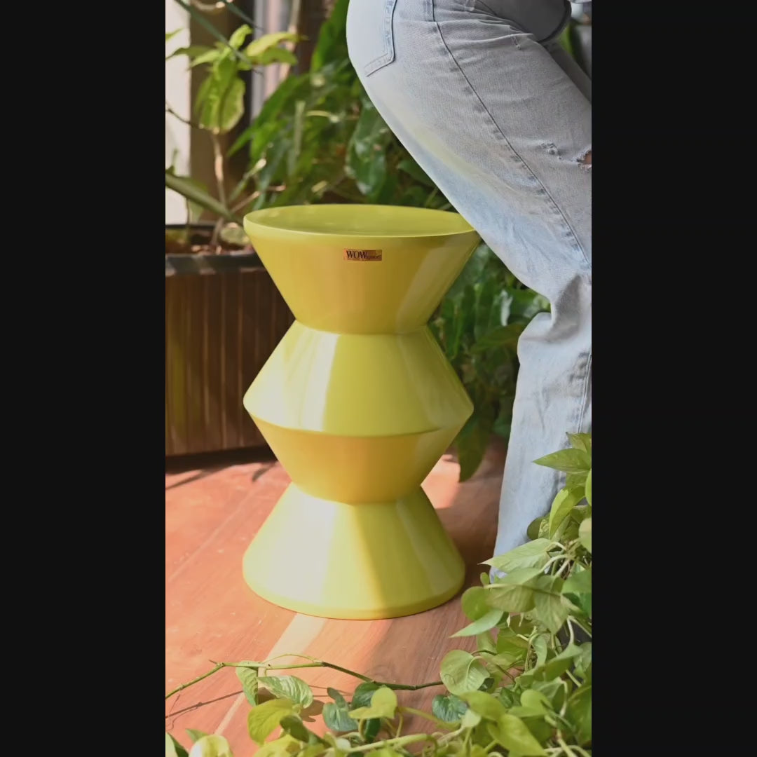 Trikona (Terracotta)